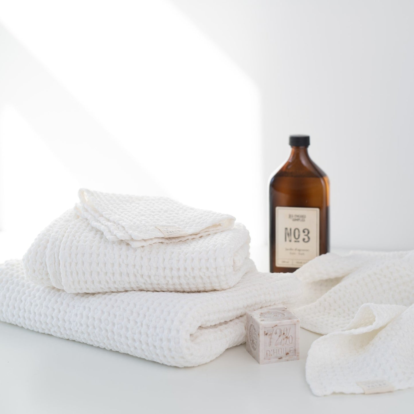 Honeycomb Linen and Cotton Waffle Towel Set (White)